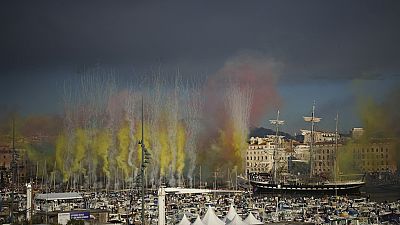 Az olimpiai lángot a 19. századi Belem háromárbocos vitorlás szállította a marseille-i Régi kikötőbe 2024.05.09-én.