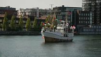 La nave dell'Ong "Ship to Gaza" che trasporta aiuti umanitari per la Striscia ha ormeggiato nel porto di Malmö, in Svezia, l'8 maggio 2024