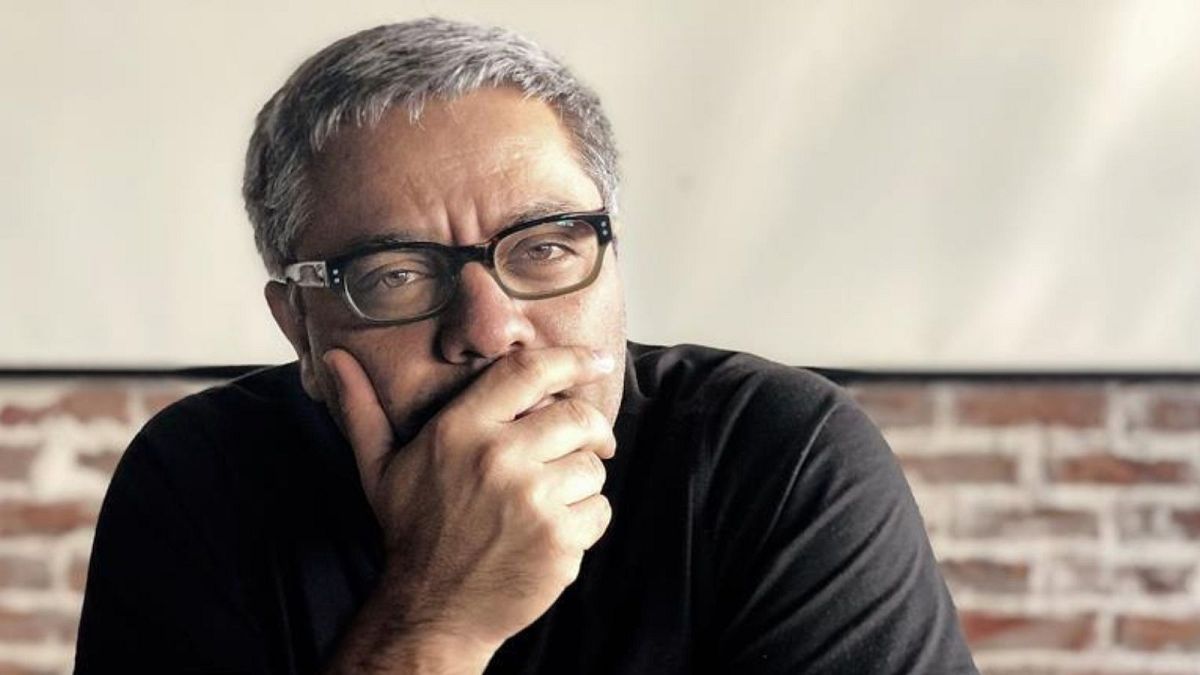 Иранският режисьор Мохамад Расулоф е осъден на осем години затвор и бичуване