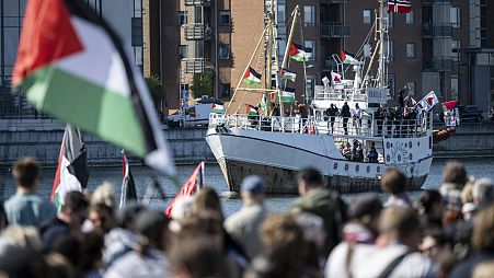Palesztinpárti demonstráció a malmöi kikötőben