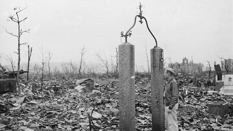 انفجار اتمی در هیروشیما بسیاری از آثار حیات در این شهر را از بین برد