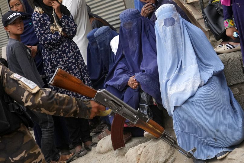 عرصه برای زنان افغانستان و فعالیت‌های اجتماعی آنان پس از روی کار آمدن دوباره طالبان تنگ‌تر شد