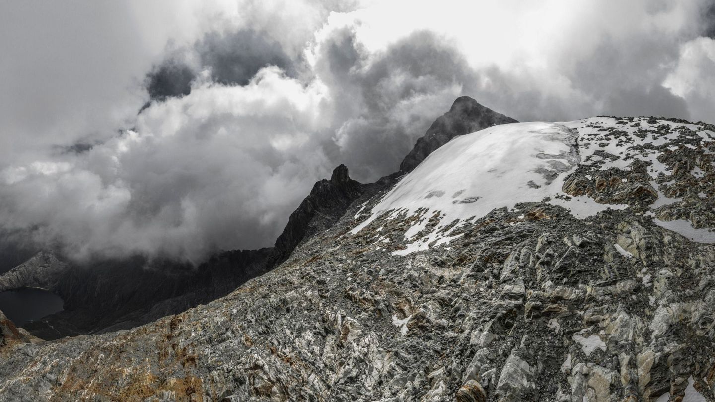 This country has become the first in modern history to lose all of its  glaciers | Euronews