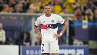 Kylian Mbappé annonce officiellement son départ du PSG et de France