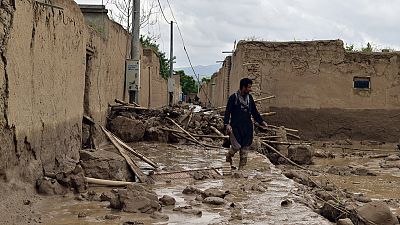 Cadáveres tras las fuertes inundaciones en la provincia de Baghlan, en el norte de Afganistán, el sábado 11 de mayo de 2024.