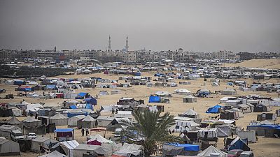 Cerca de milhão e meio de palestinianos estão refugiados em Rafah