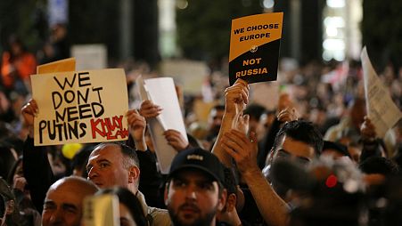 عکس آرشیوی از معترضان به لایحه «عوامل خارجی» در گرجستان