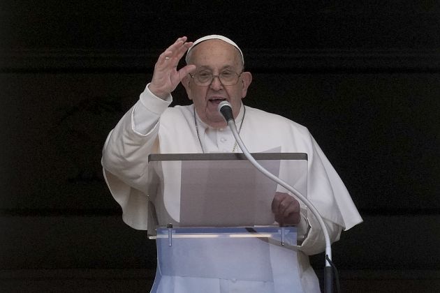 Pope Francis: "War is a deception"