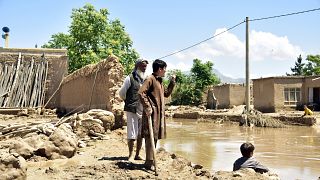 Afghanistan : à la recherche des disparus après les inondations à Baghlan