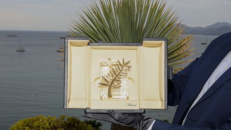 "Золотая пальмовая ветвь", которую вручат на 77-м международном кинофестивале в Каннах, 14 мая 2024 г. 