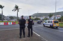 Yeni Kaledonya'daki protestolarda üç kişi öldü