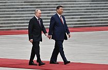 الرئيسان الصيني شي جين بينغ والروسي فلاديمير بوتين أثناء زيارة بوتين إلى بكين، مايو / أيار 2024