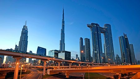 نمایی از برج خلیفه و آسمان‌خراش‌های دبی، نوامبر ۲۰۲۳