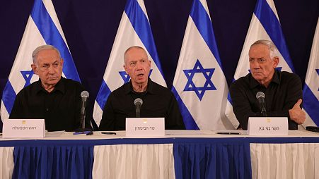 کابینه سه نفره جنگ اسرائیل از چپ به راست: نتانیاهو،‌ یوآو گالانت،‌ و بنی گانتس