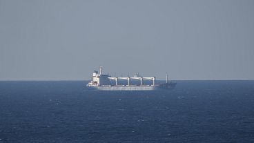 Espanha recusa escala a navio que transportava armamento para Israel