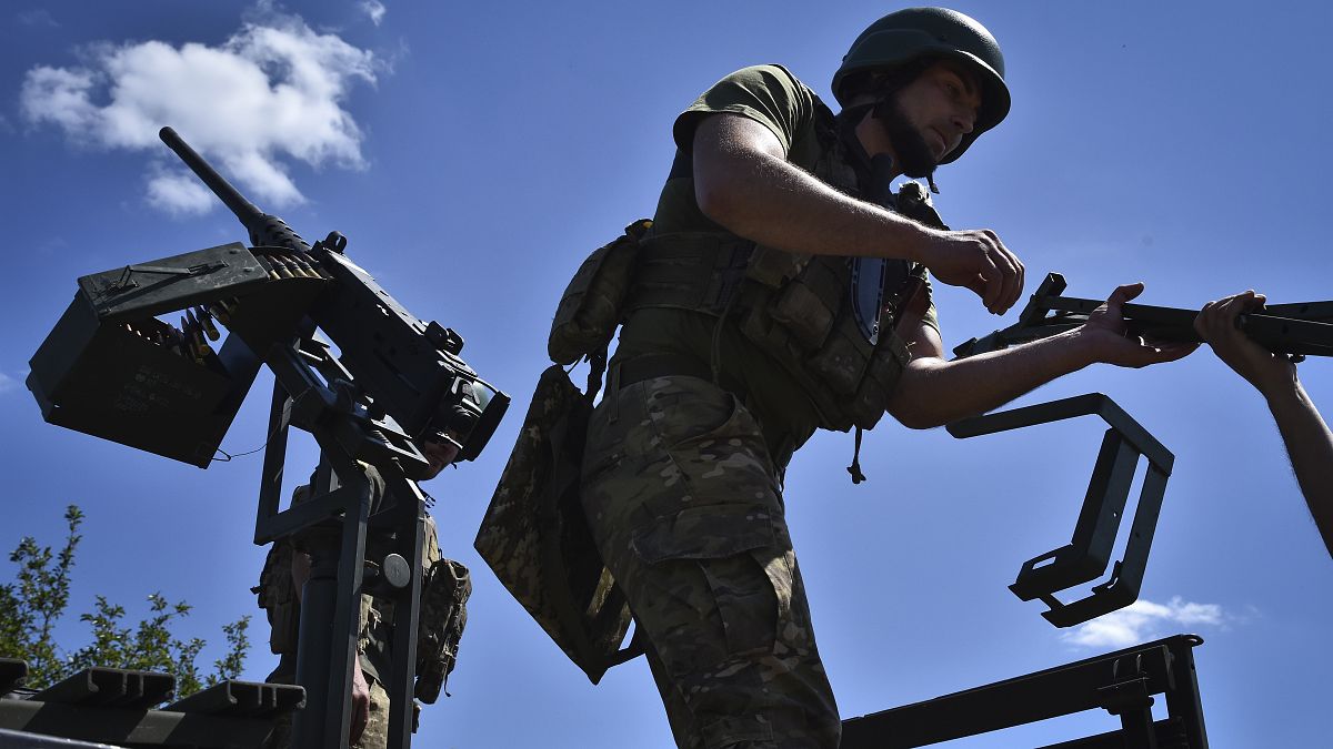 Украинские военнослужащие мобильного подразделения ПВО