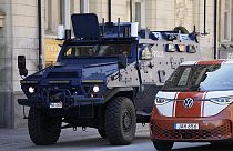 La polizia svedese ha transennato l'area di Stoccolma dove si trova l'ambasciata israeliana e dove venerdì mattina è avvenuta una sparatoria