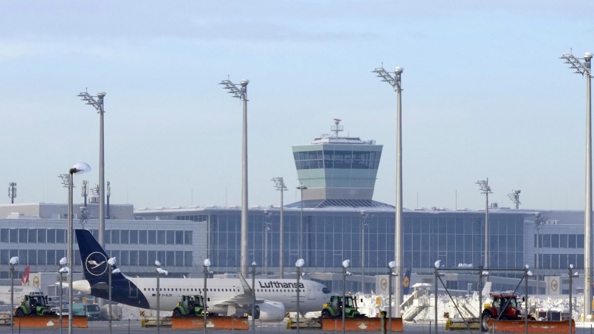 DOSYA - Münih havaalanı, Almanya, 5 Aralık 2023 Salı. 