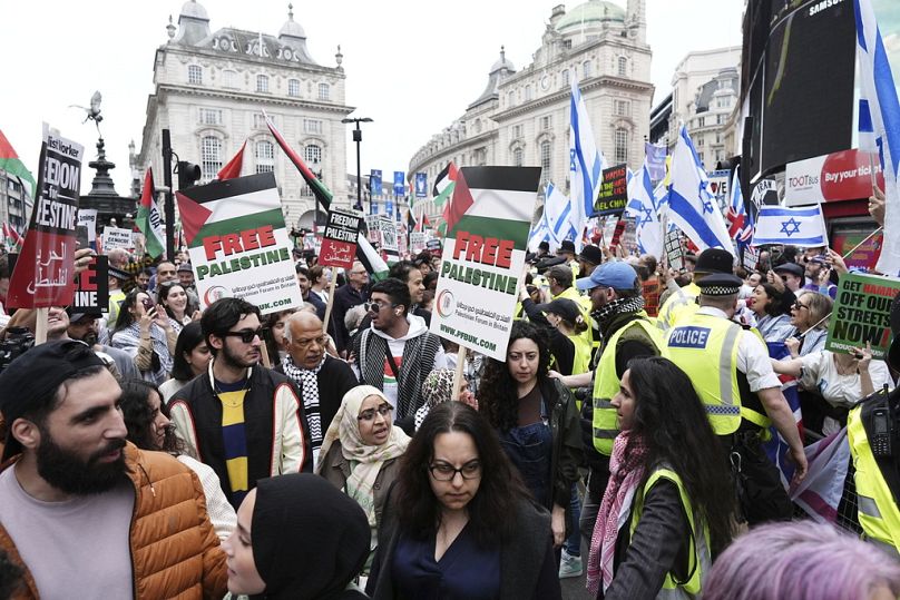 مظاهرة مؤيدة للفلسطينيين في لندن