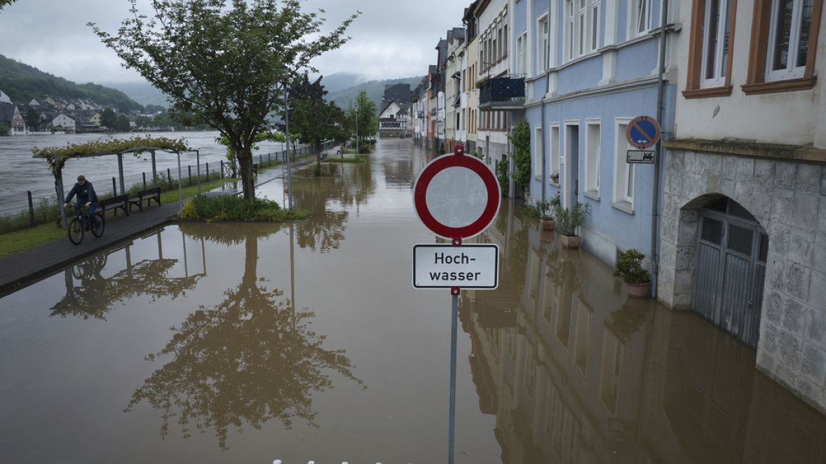 Severe flooding wreaks havoc across northern Europe thumbnail