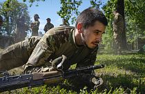 Soldado ucraniano en su formación