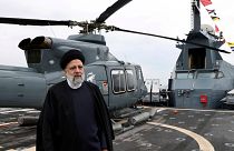 بازدید ابراهیم رئیسی از نمایشگاه توانمندی های نیروی دریایی سپاه پاسداران در بندرعباس جنوب ایران، جمعه ۱۳ بهمن ۱۴۰۲.