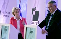 Ursula von der Leyen e Nicolas Schmit em debate antes das eleições europeias