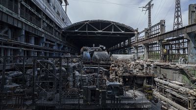 Поврежденная российским ударом ТЭЦ в Украине