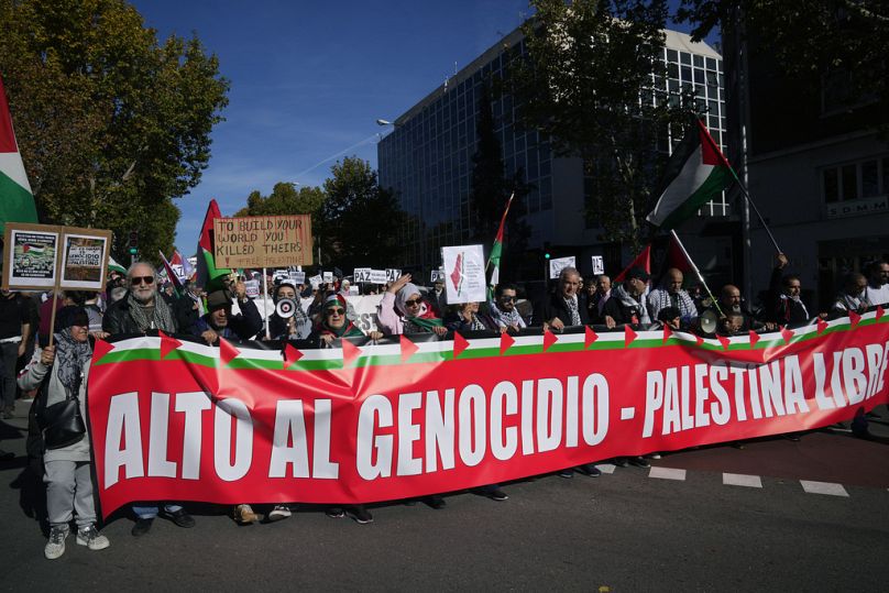 Palesztinpárti tüntetés Madridban