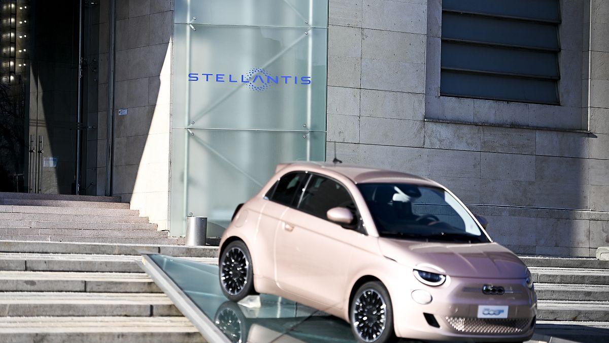 Италия разгневи Fiat заради използването на трикольора за автомобили, произведени в чужбина