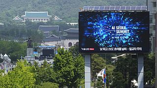 Güney Kore'nin başkenti Seul'de Yapay Zeka Güvenlik Zirvesi düzenlendi