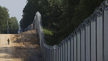 Archív fotó: lengyel határőr a belorusz határon, Kuznicénél