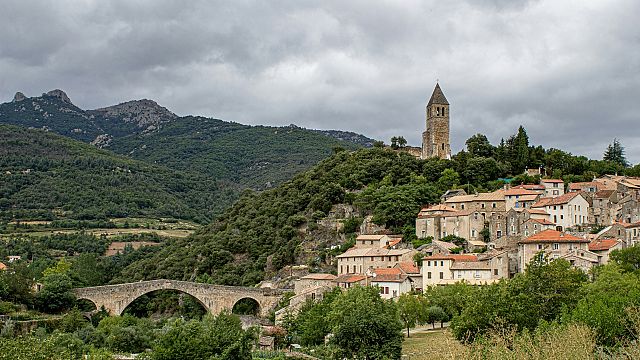 This €10 a day rail pass could be your ticket to France’s biggest wine ...