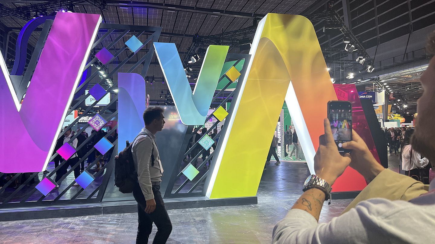 VivaTech 2024: насколько компании и страны готовы к революции ИИ? | Euronews