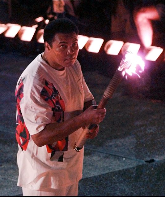 Muhammad Ali gyújtotta meg az olimpiai lángot az atlantai olimpián, 1996-ban