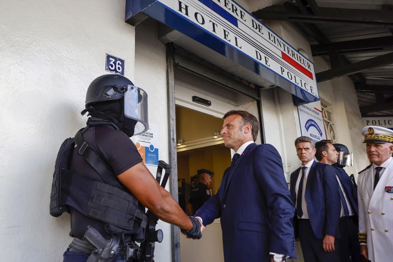 Macron visita a Nova Caledónia