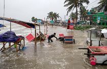 ساحل کوآکاتا در ساحل خلیج بنگال، بنگلادش، یکشنبه، ۲۶ مه ۲۰۲۴
