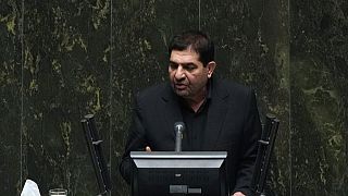 Iran : le président par interim Mohammad Mokhber s'adresse au Parlement