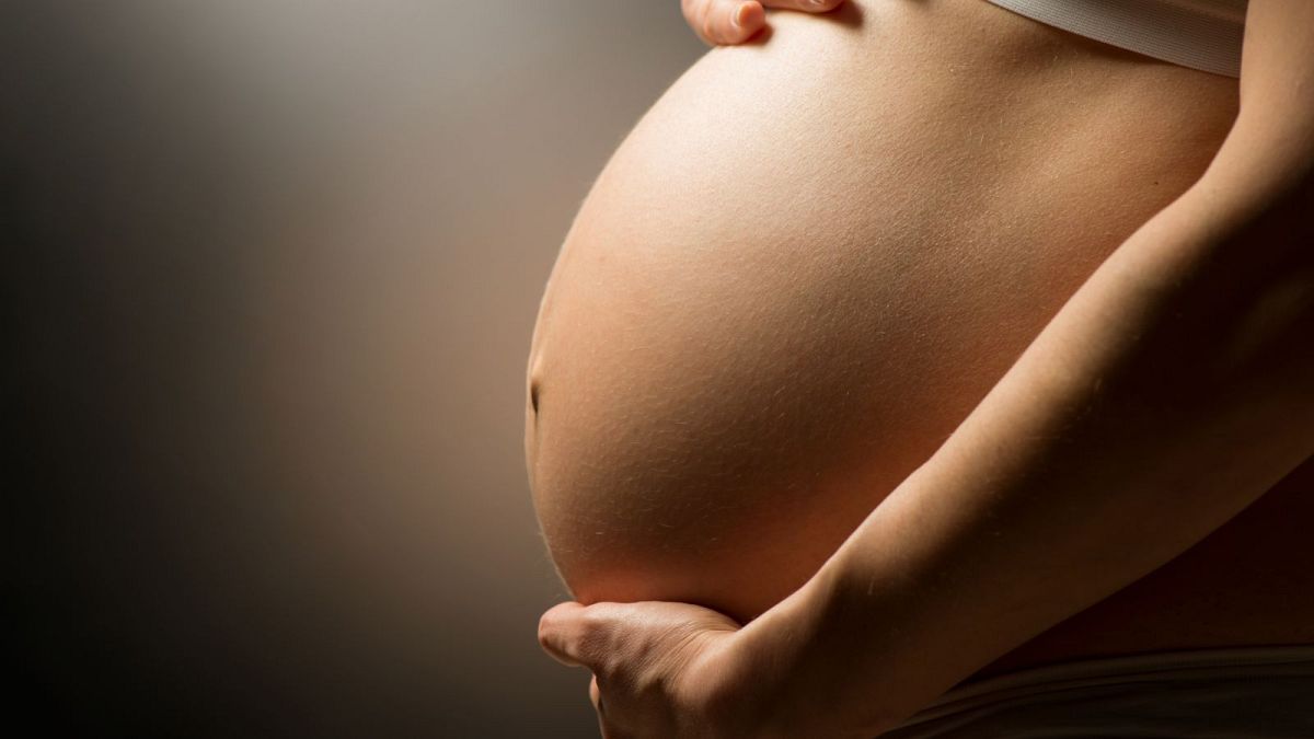 Излагането на ендокринни смущаващи химикали по време на бременност може