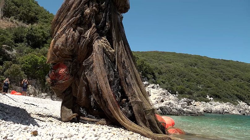 Un filet retiré des eaux d'Ithaque en Grèce