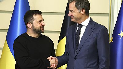 Zelenskyy com o primeiro-ministro belga em outubro do ano passado