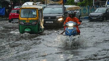 طوفان استوایی در هند و بنگلادش دست کم ۱۶ کشته به جا گذاشت
