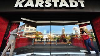 A Karstadt vai fechar 16 armazéns e despedir trabalhadores