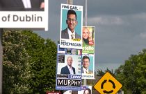 Választási plakátok Írországban