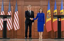 US-Außenminister Antony Blinken und die moldawischen Präsidenten Maia Sandu am Ende einer gemeinsamen Pressekonferenz in Chișinău, Moldawien, am Mittwoch, 29. Mai 2024.