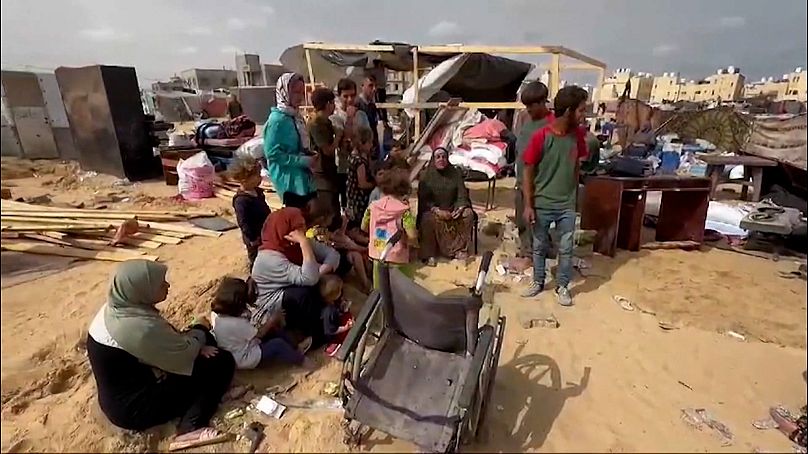 Des familles de refugiés à Rafah, le 29 mai 2024.