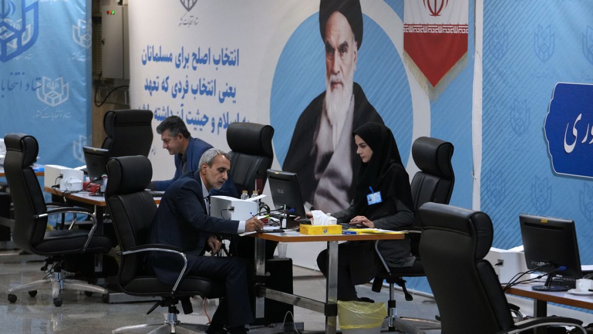 Iran opens registration for candidates for upcoming presidential election thumbnail