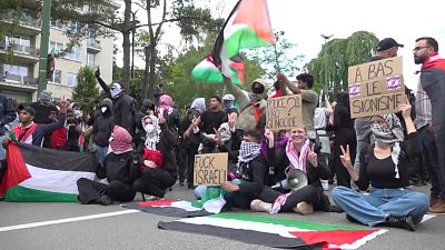 متظاهرون أمام سفارة إسرائيل في بروكسل
