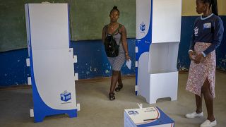 Élections en Afrique du Sud : des primo-votants emplis d'espoir
