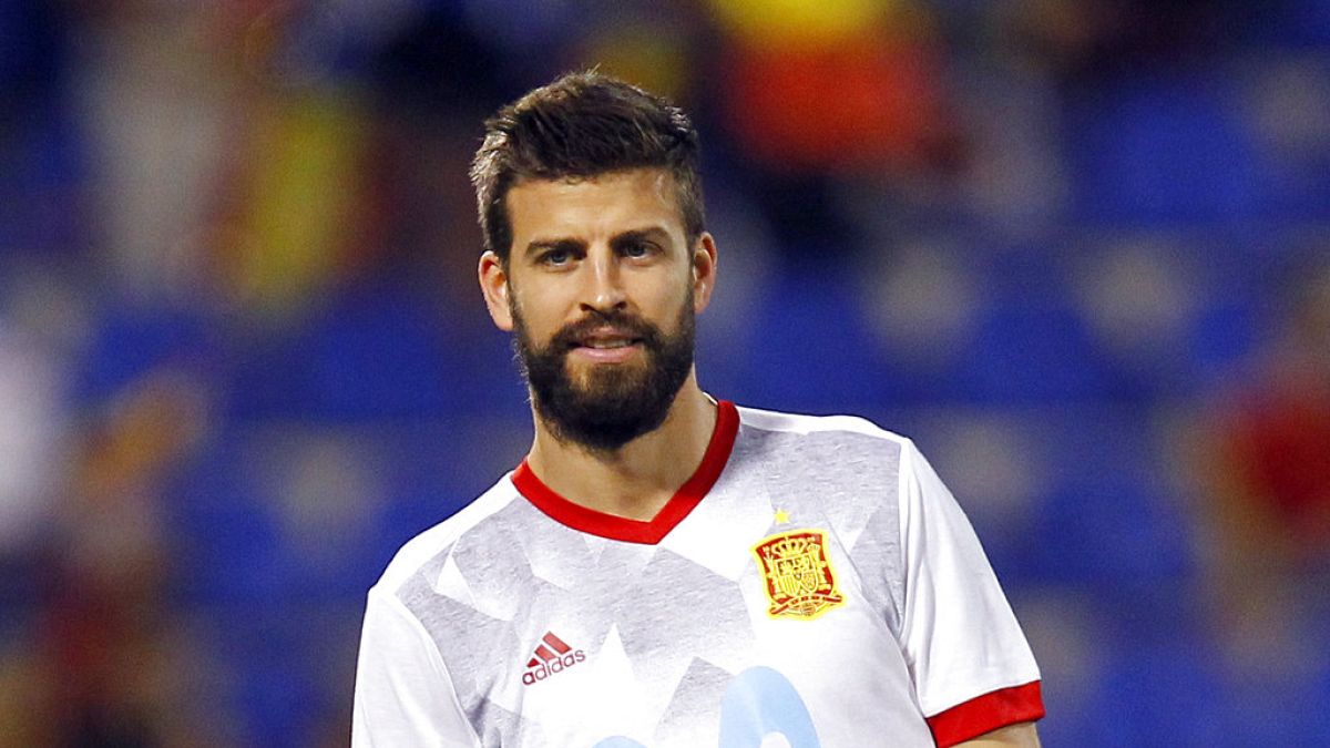 Former football star Gerard Piqué to be probed over Saudi Arabia deal for Spanish Super Cup thumbnail